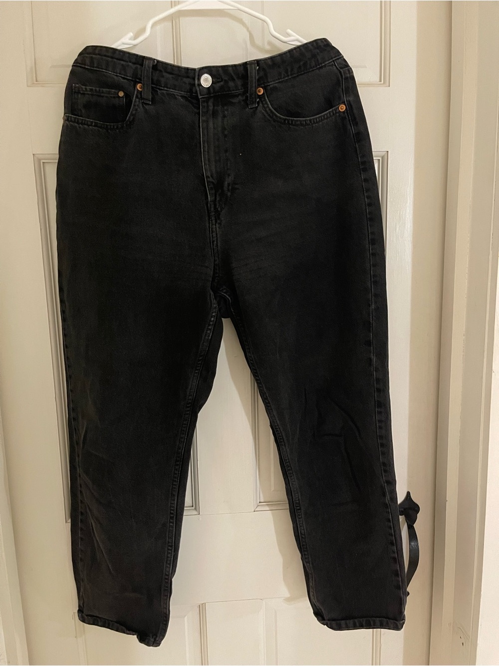 H&M Black High-Waist Mom Jeans